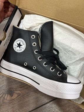 Converse Platform leather High Top Sneakers in Black and White